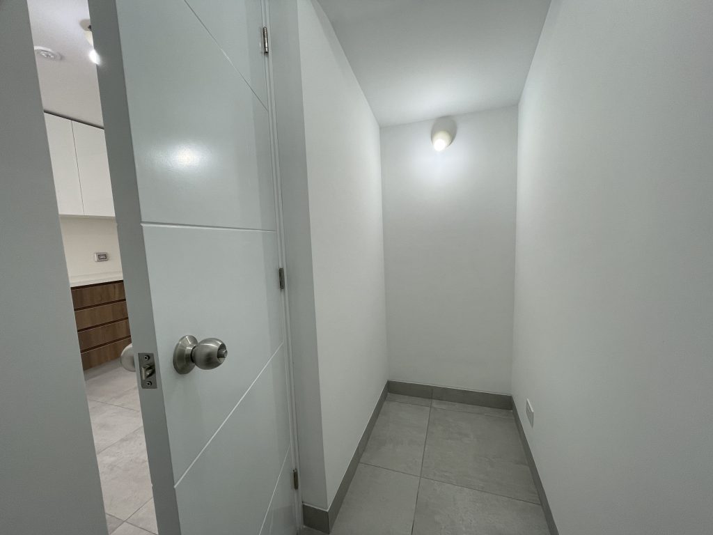 En Venta! Duplex de Estreno a pasos de hermoso Parque en San Borja - Vista interna