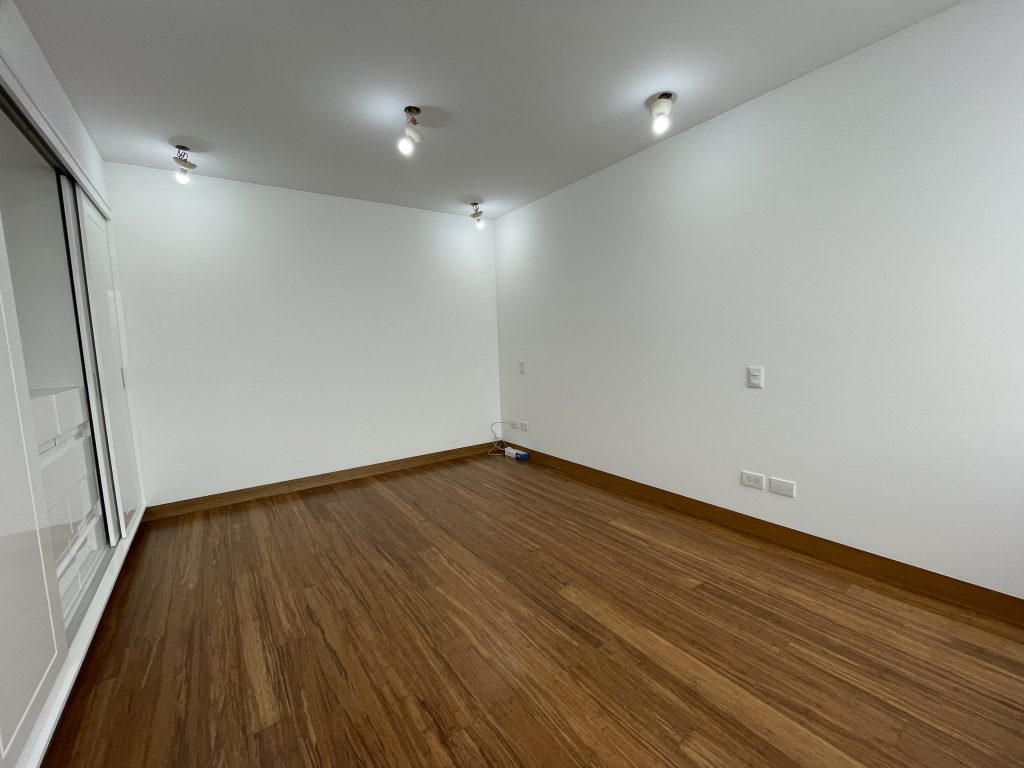 En Venta! Duplex de Estreno a pasos de hermoso Parque en San Borja - Vista interna