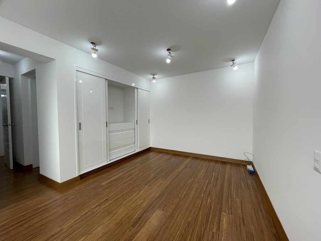 En Venta! Duplex de Estreno a pasos de hermoso Parque en San Borja - Vista interna