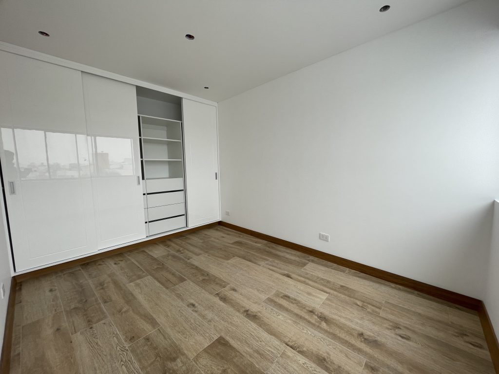 En Venta! Duplex de Estreno a pasos de hermoso Parque en San Borja - Vista interna