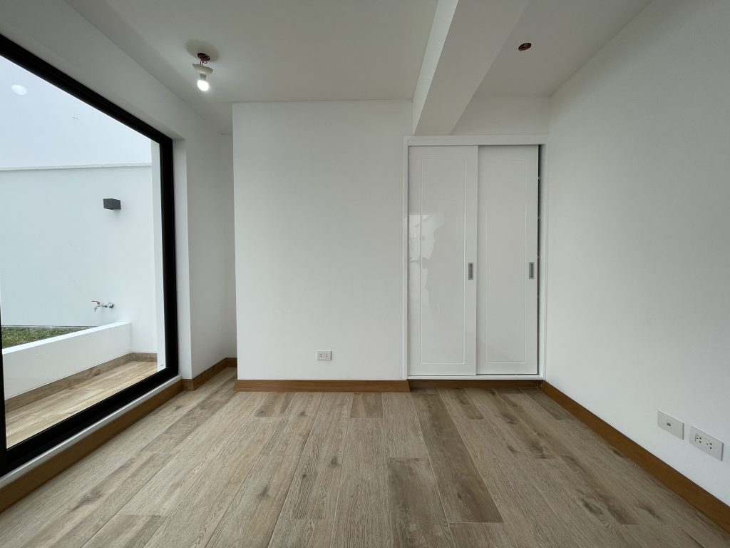 En Venta! Duplex de Estreno a pasos de hermoso Parque en San Borja - Vista interna